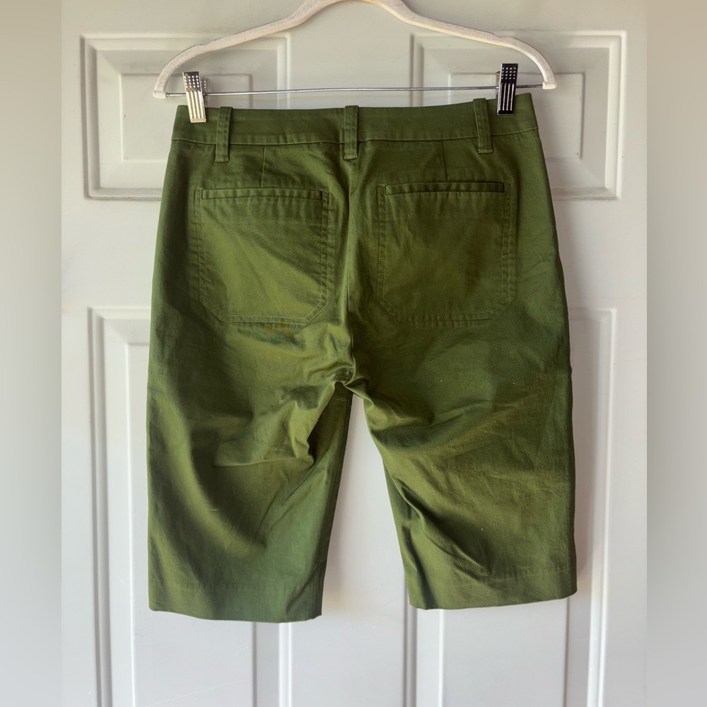 Vince green Bermuda shorts size S - Picture 3 of 3